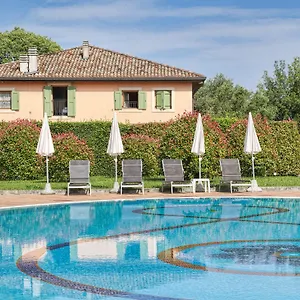 4* Szálloda Active Paradiso