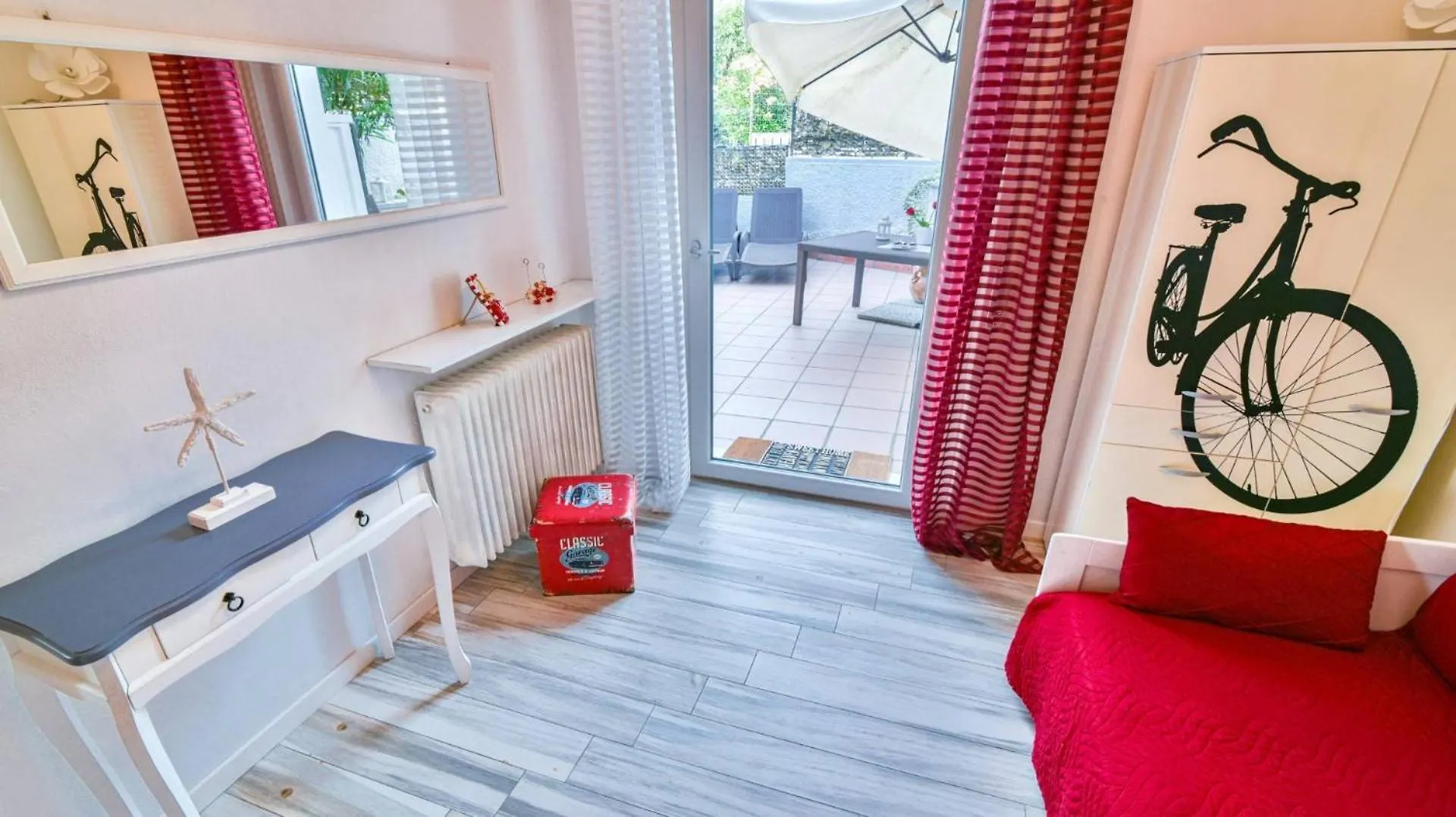 Zu-Lago Di Garda Apartment Bo-Ol Peschiera del Garda Italy